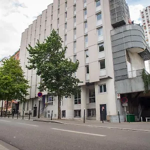 Hi Le D'artagnan Hostel